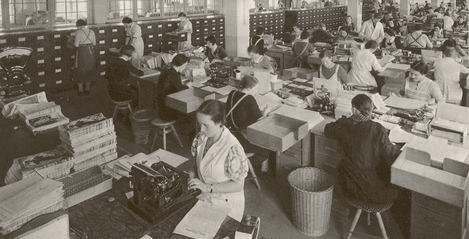 1oxilpzcvoga8n3j2jevkwsfo1_500 Le service des abonnements de Ringier en 1930. (RDB)